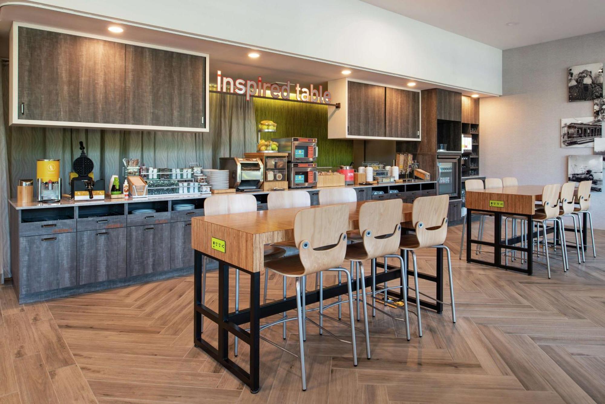 Home2 Suites By Hilton Tampa Downtown Channel District Экстерьер фото